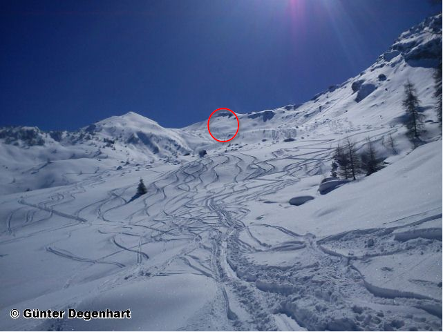 Detailanalyse eines Lawinenabgangs unterhalb des Silleskogels in den Zillertaler Alpen
