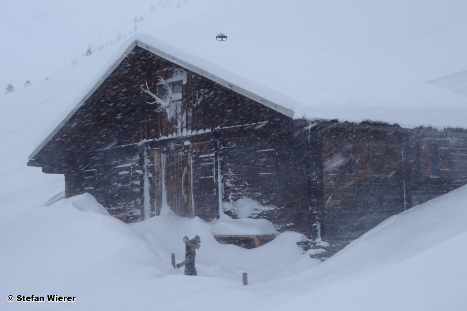 Nach außergewöhnlich warmen Tagen geht es winterlich weiter – meist schlechte Schneequalität