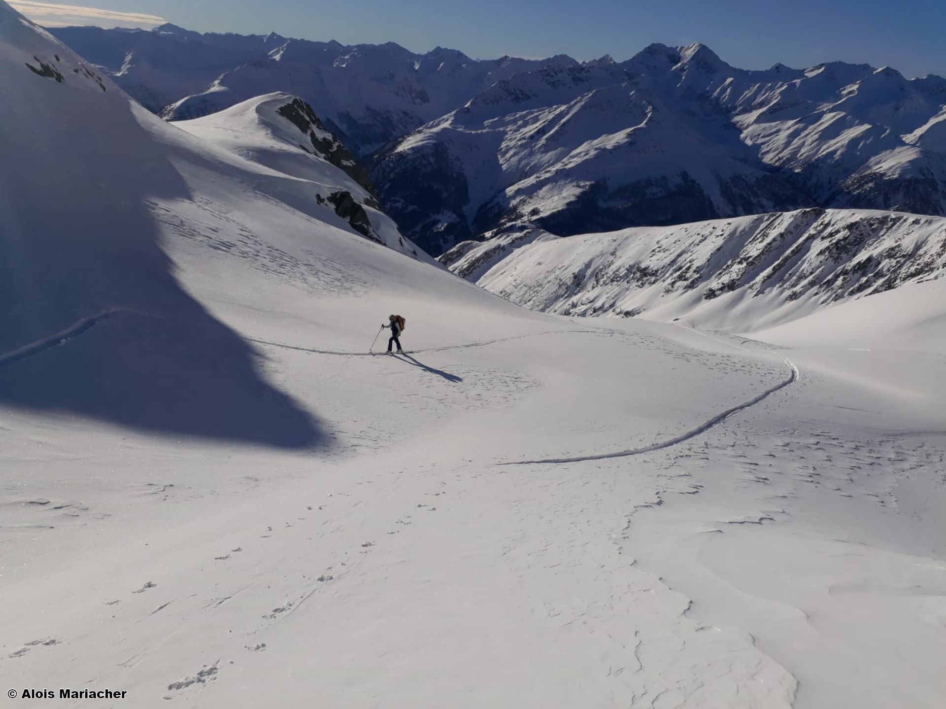 Anstieg der Lawinengefahr mit Wind und Schneefall