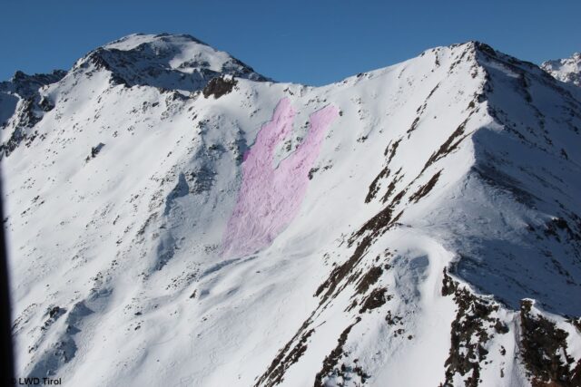Schneebrettabgang Seblasspitze in den Nördlichen Stubaier Alpen vom 13.02.2022. Es kam niemand zu Schaden (Foto: 14.02.2022)