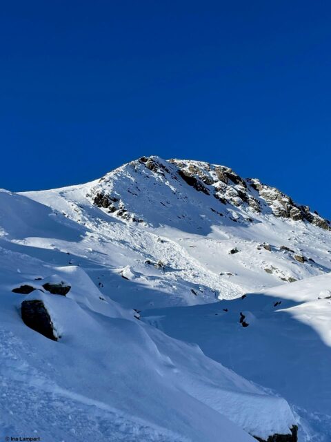 Lawinenabgang Lampsenspitze (Foto: 17.12.2022) Lawinenabgang Lampsenspitze (Foto: 17.12.2022)