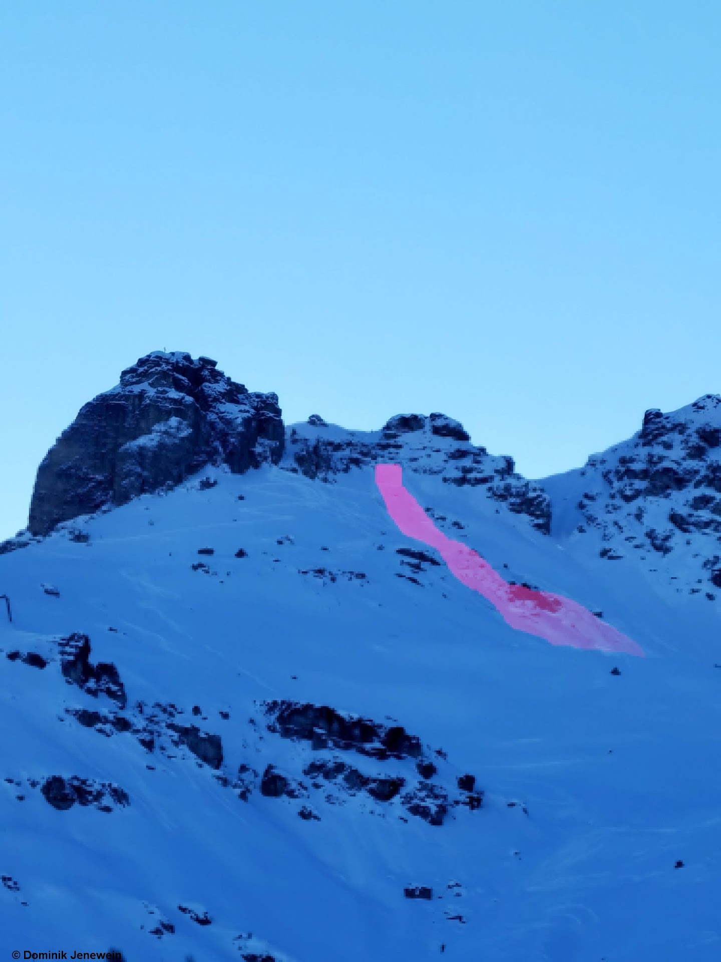 Diffuses Altschneeproblem – beginnend von etwa 2000m – einige Lawinenauslösungen durch Wintersportler