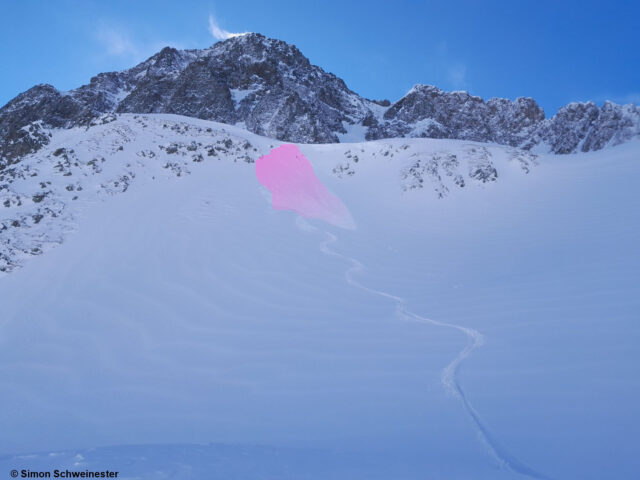 Kleines, kammnahes Schneebrett unterhalb des Mugkogels im Kühtai (Foto: 31.01.2023)