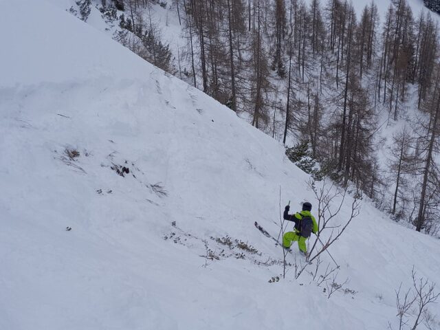 Lawinen Reckmoos bei Fieberbrunn. Eine Person wurde verletzt (Foto: Markus Kogler, 03.02.2023)