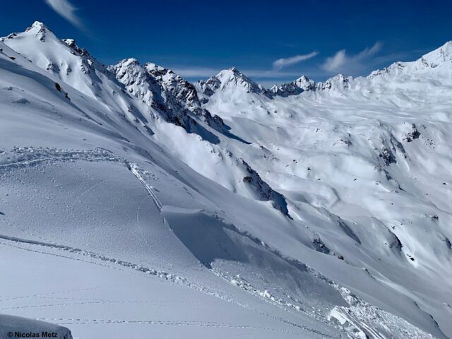 Traccia d’entrata valanga Nörderberg. Come prima si è distaccato un accumulo di neve ventata. (Fot