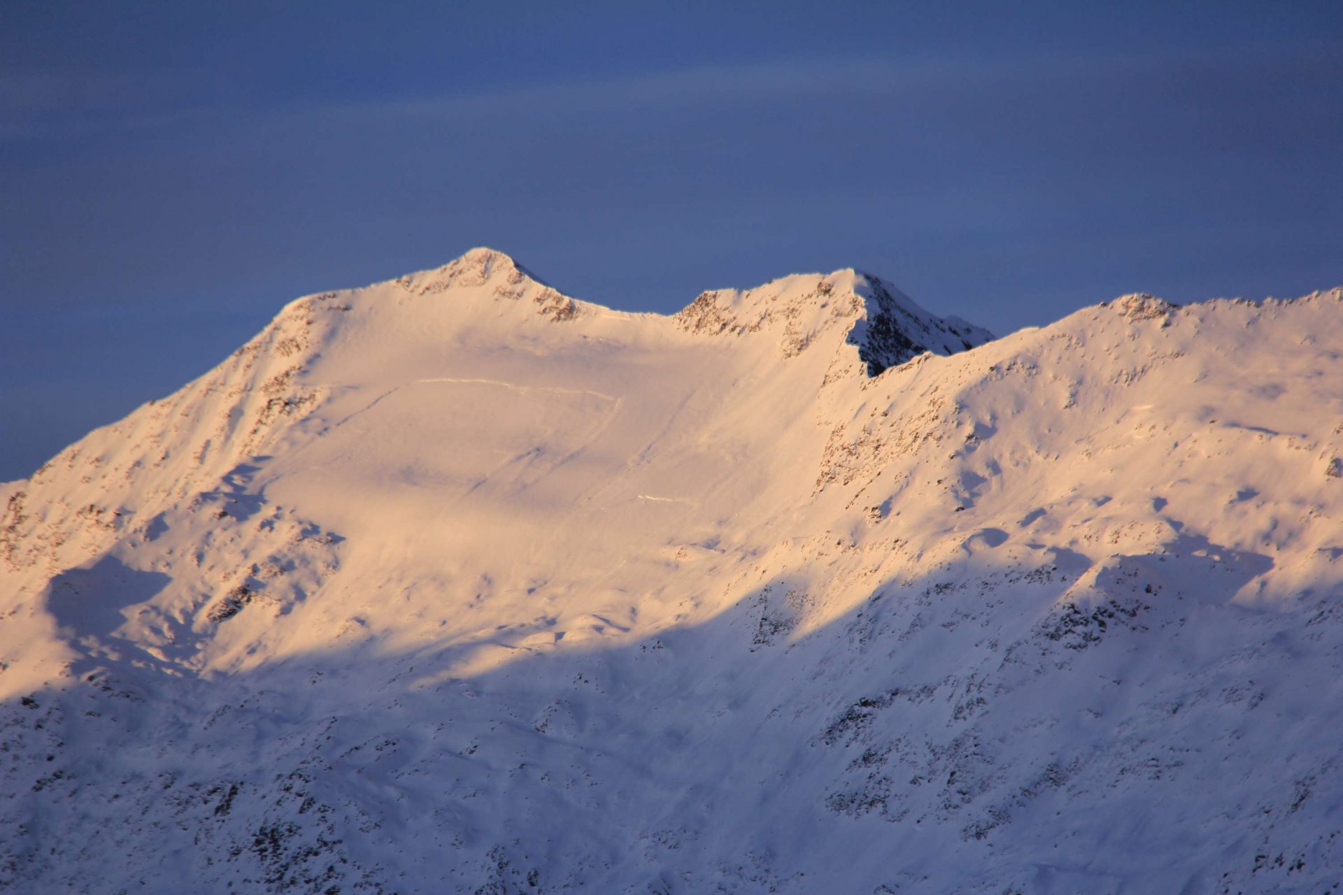 Spontane Lawinen im hinteren Ötztal (© Ronald RIbis, 29.01.2025)
