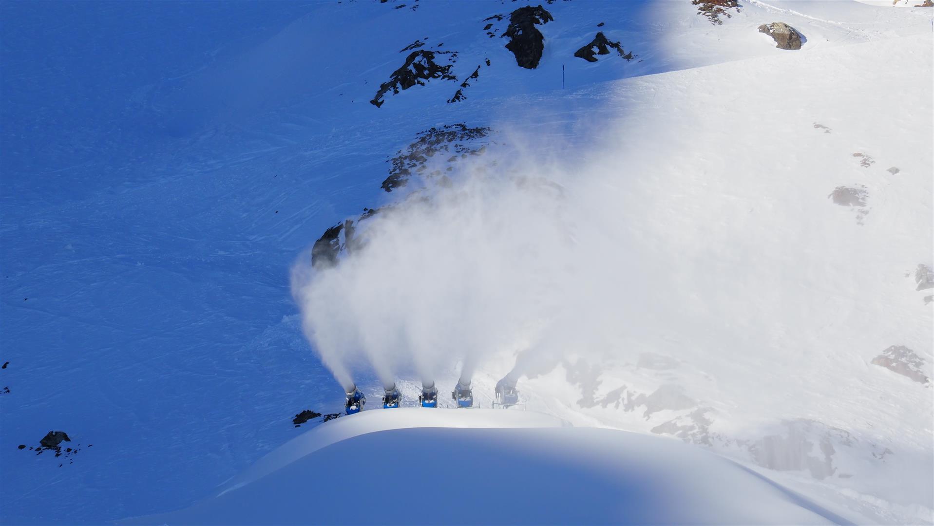 Am Stubaier Gletscher ist man sich über die „trockene“ Wetterentwicklung in den nächsten Wochen bewusst (©LWD Tirol, 06.02.2025).
