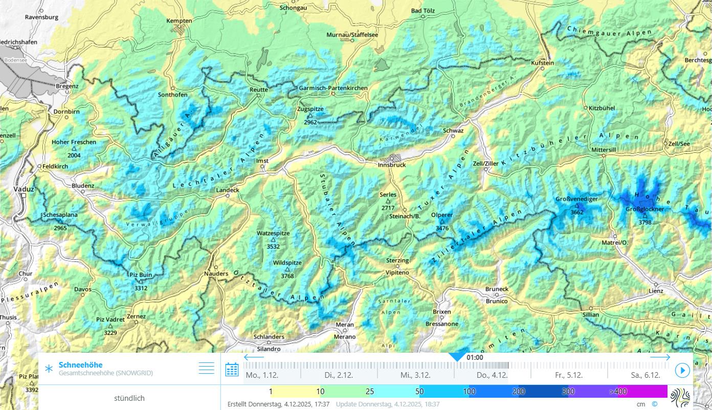 Die Karte zeigt die Verteilung der Gesamtschneehöhe.