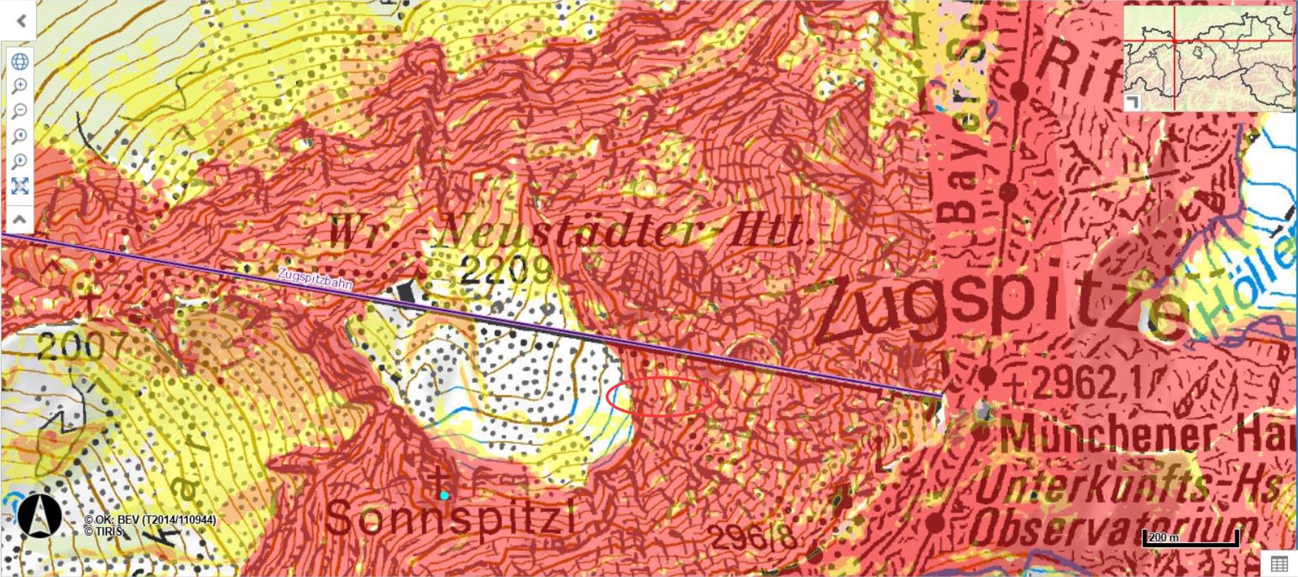 Die Örtlichkeit des Lawinenabgangs anhand der tiris-Geländeneigungskarte . Südlich der Seilbahn vom Kar aufwärts ist der ungefähre Bereich des Unglücks (Ellipse) eingezeichnet. Punktiert erkennt man den Verlauf des Steigs.