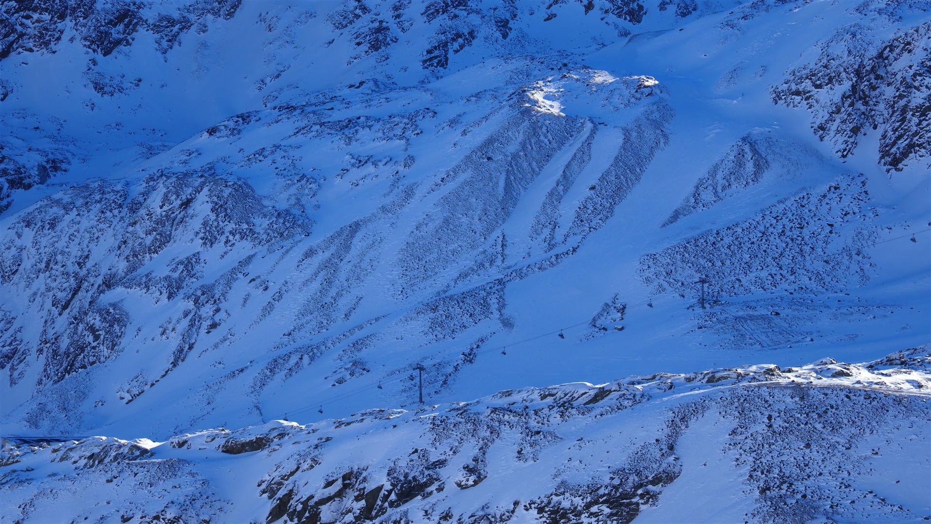 Pericolo debole, qualche punto pericoloso soprattutto in alta montagna