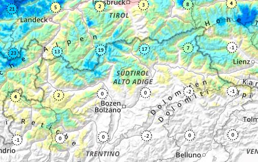 Il tempo turbolento lascia il segno nel manto nevoso
