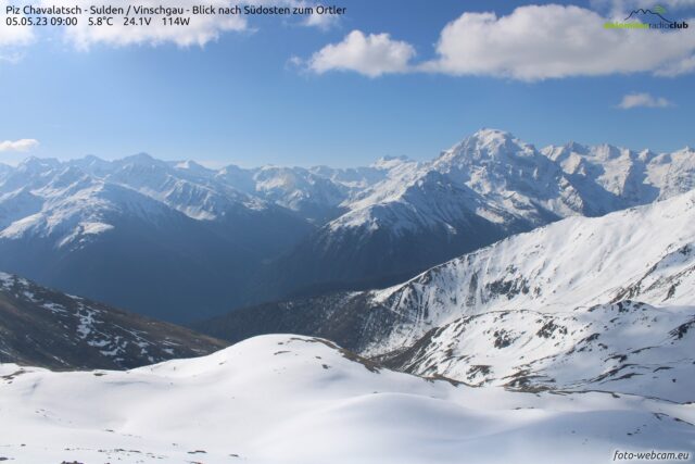 Schneedecke unterhalb des Piz Chavalatsch - Sulden mit Blick Richtung Südosten. (Quelle: https://www.foto-webcam.eu/webcam/chavalatsch/)