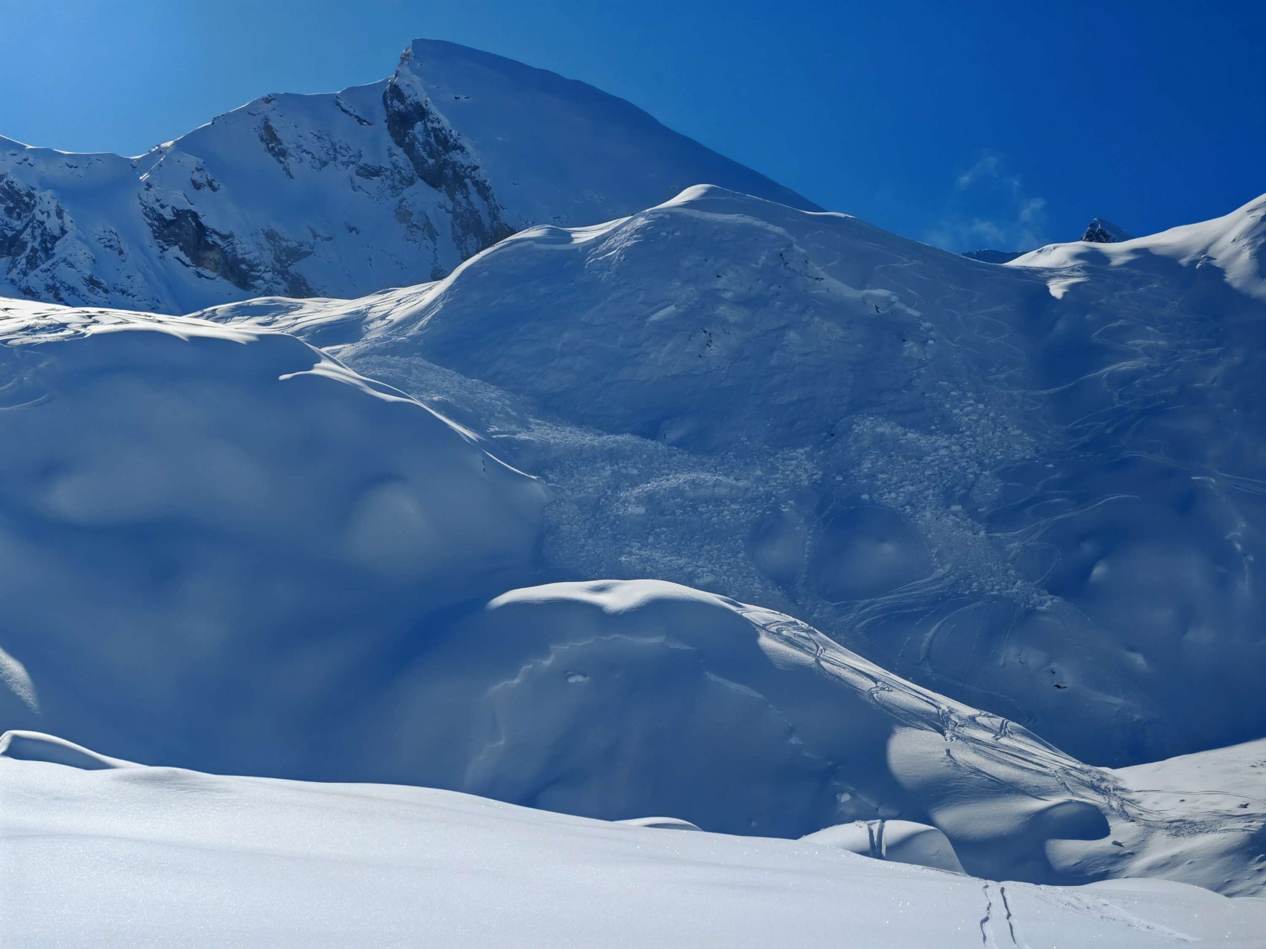 Heimtückische Lawinensituation – Schneedeckenanalyse der Lawinenunfälle an der vorderen Schöntaufspitze am 05.02.2026 und am Plattinger am 08.02.2026